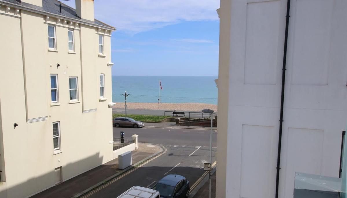 Modern Home For Small Groups By Stones Throw Apartments - Free Parking - Sea View Worthing Esterno foto